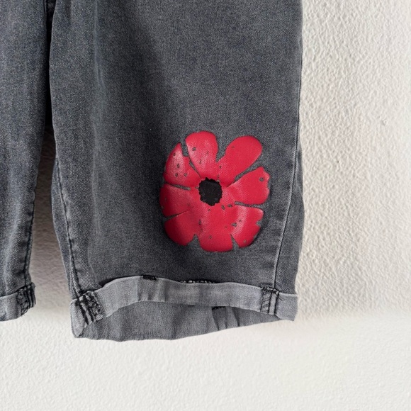 Gray Button Fly Asymmetrical Zip Long Shorts print Floral Modern Street Med NEW - Picture 8 of 13